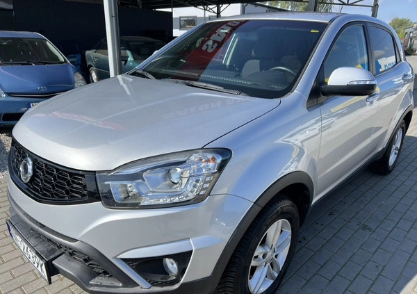 SsangYong Korando cena 49900 przebieg: 54000, rok produkcji 2017 z Rogoźno małe 781